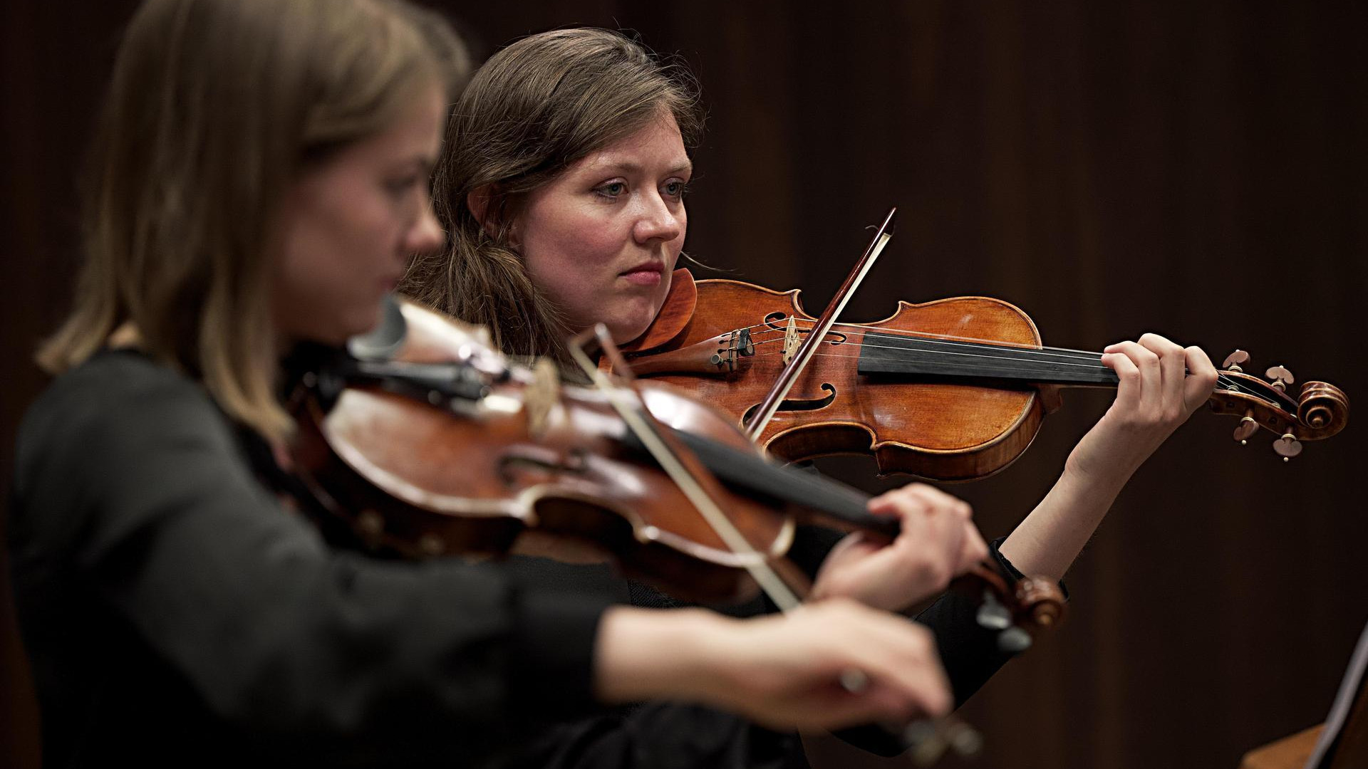 Wiener Concert-Verein Frauen spielen Violine